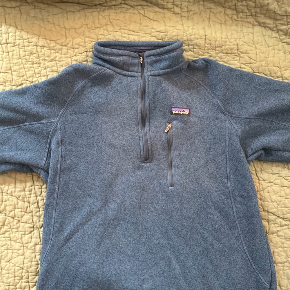 Men’s medium Patagonia quarter zip fleece